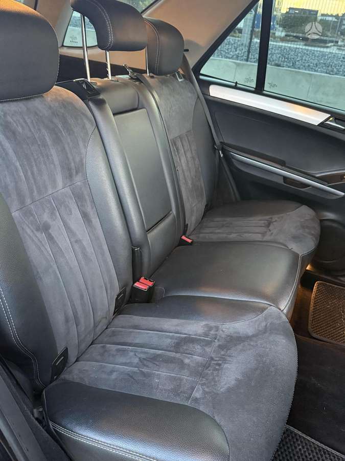 Mercedes-Benz ML320 2007 — photo 13