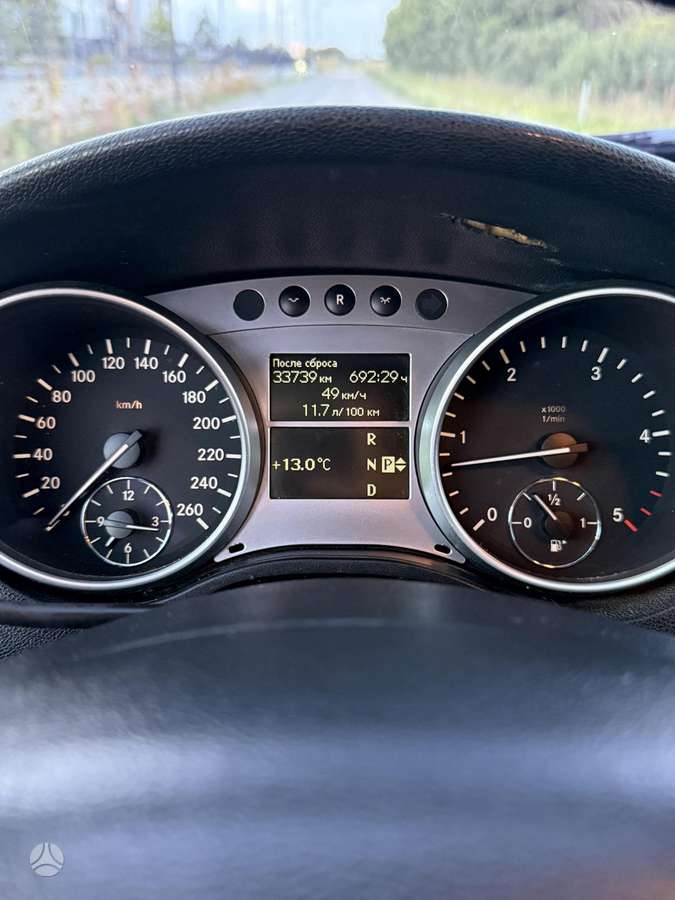 Mercedes-Benz ML320 2007 — photo 14