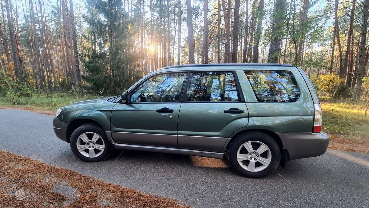 Subaru Forester 2007 — двигун 2000 cm³, 158 HP (116kW)