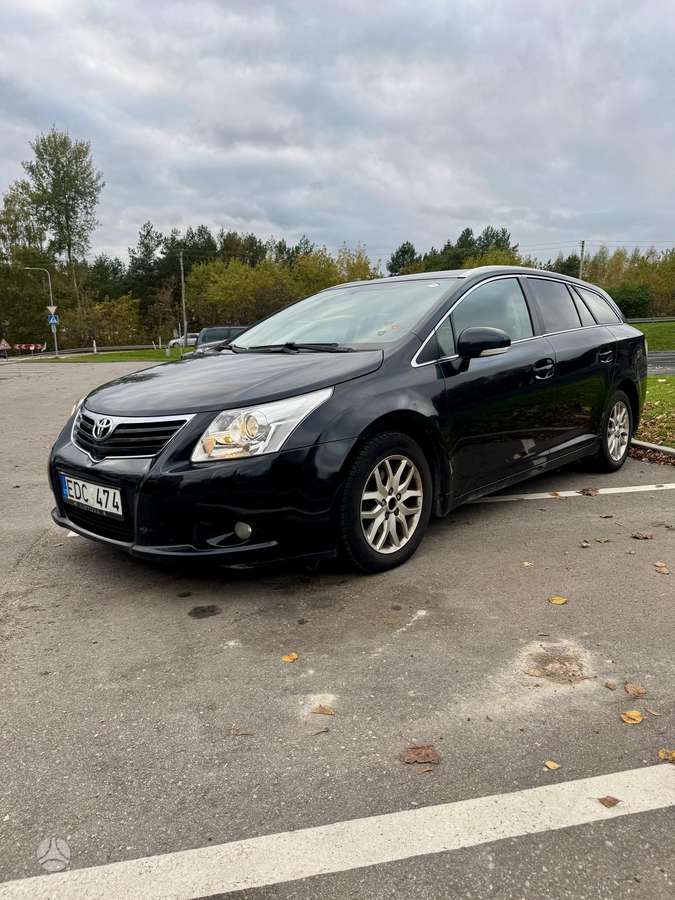 Toyota Avensis 2009 — авто для ЗСУ з Європи