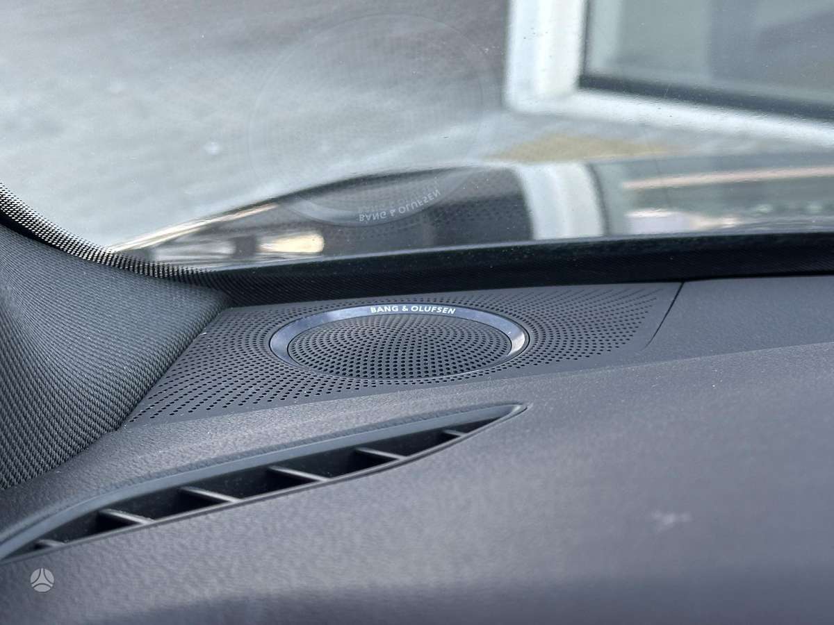Audi A4 2011 — photo 14