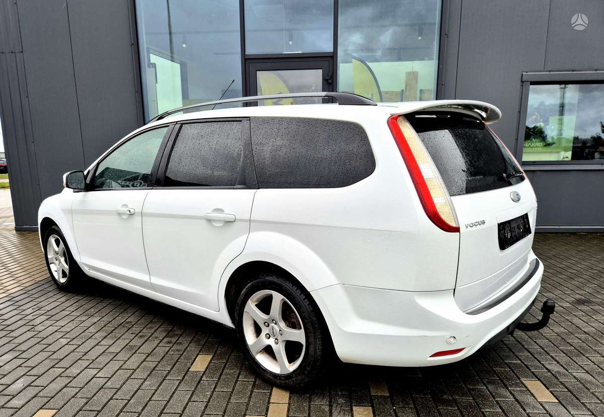 Ford Focus 2009 — photo 5