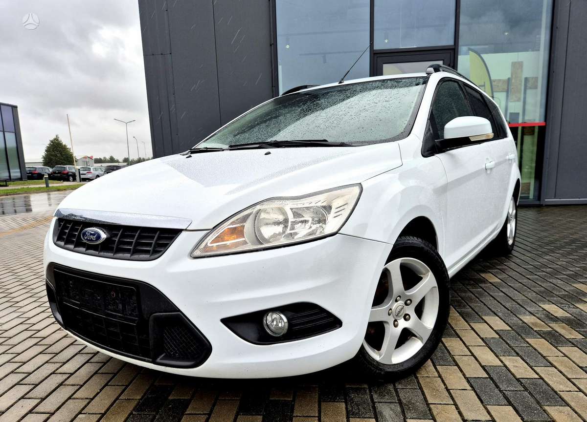 Ford Focus 2009 — photo 7