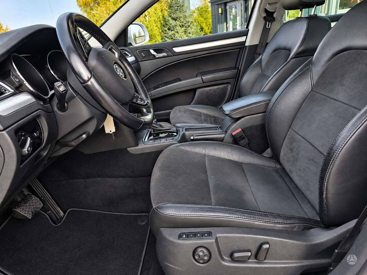 Skoda Superb 2015 — photo 10