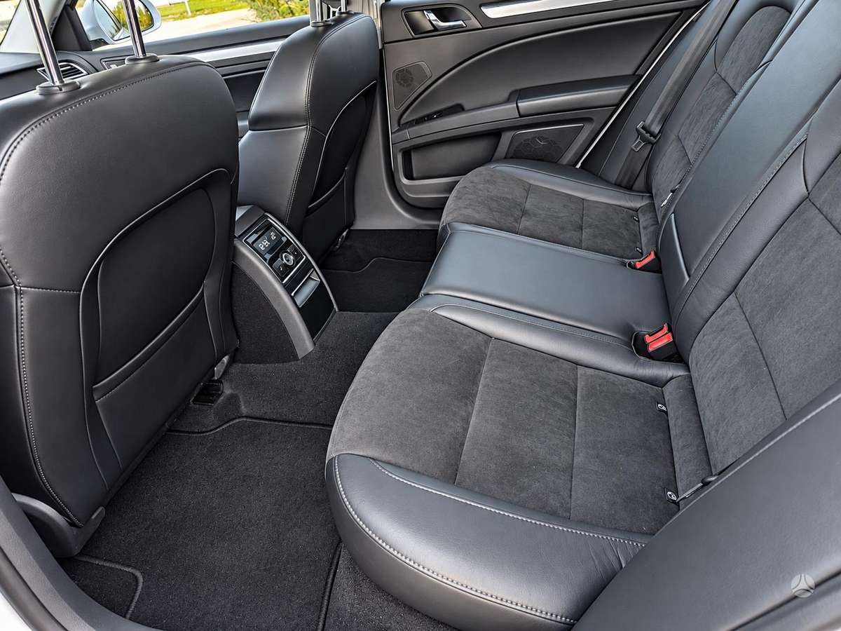Skoda Superb 2015 — photo 7
