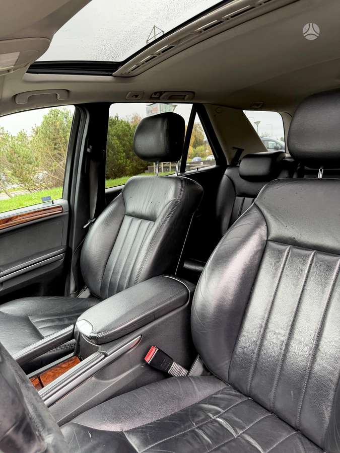 Mercedes-Benz ML320 2008 — photo 9