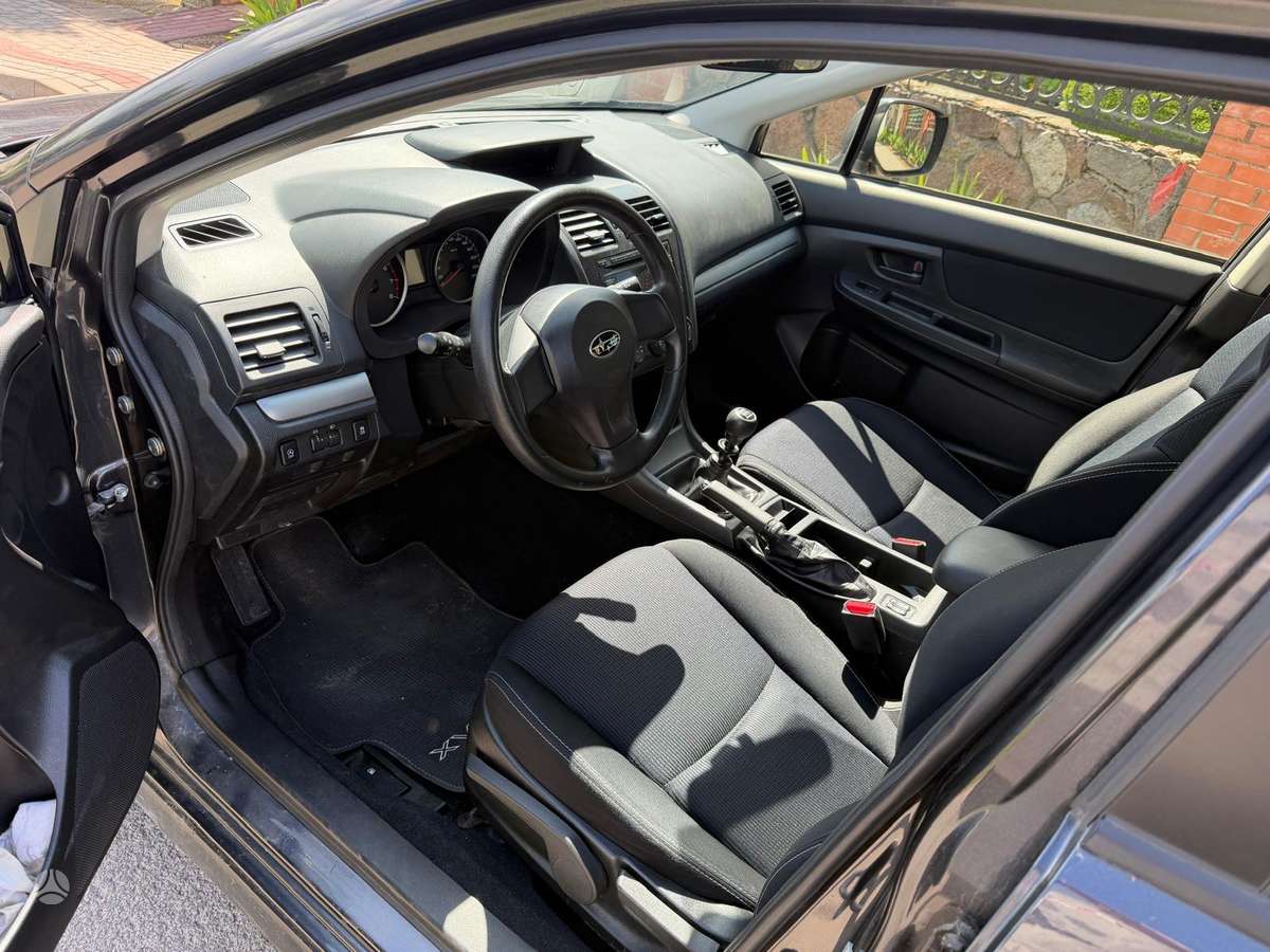 Subaru XV 2013 — photo 7