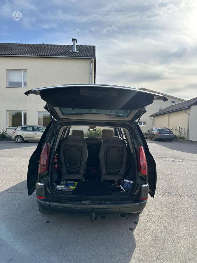 Peugeot 807 2008 — photo 10