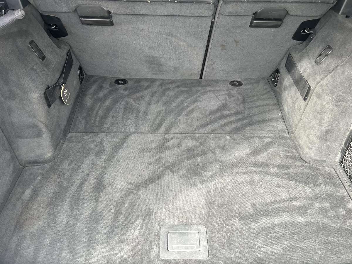 BMW 325 2009 — photo 18