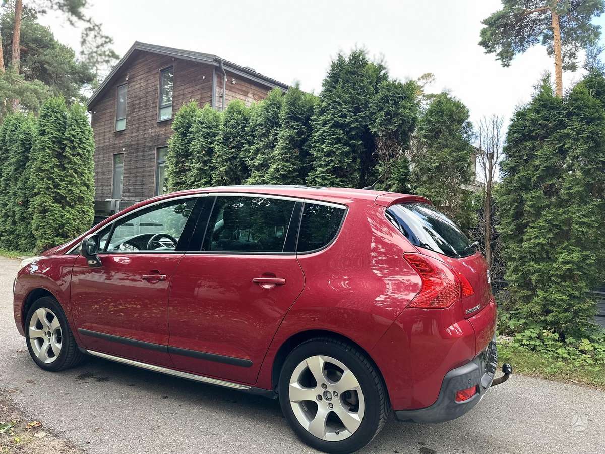Peugeot 3008 2010 — photo 12