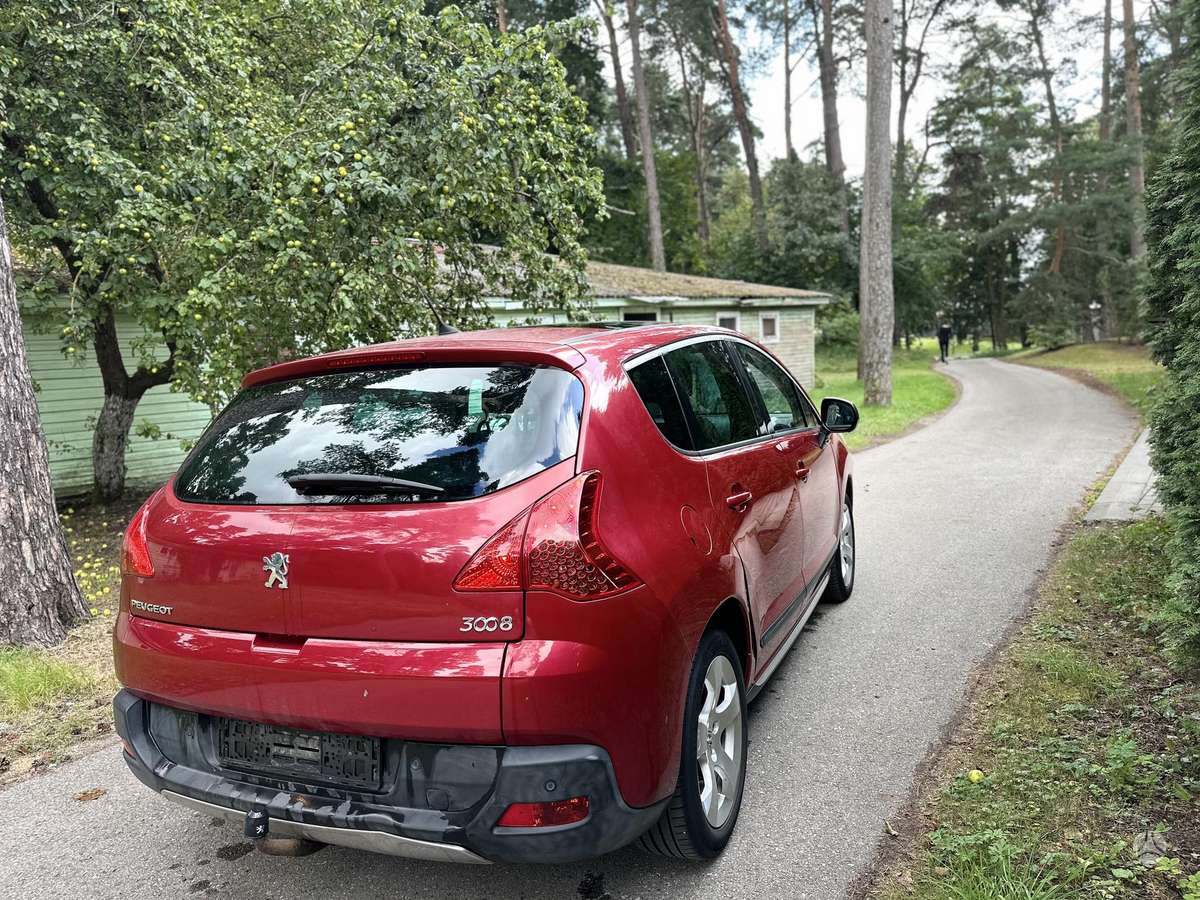 Peugeot 3008 2010 — photo 16