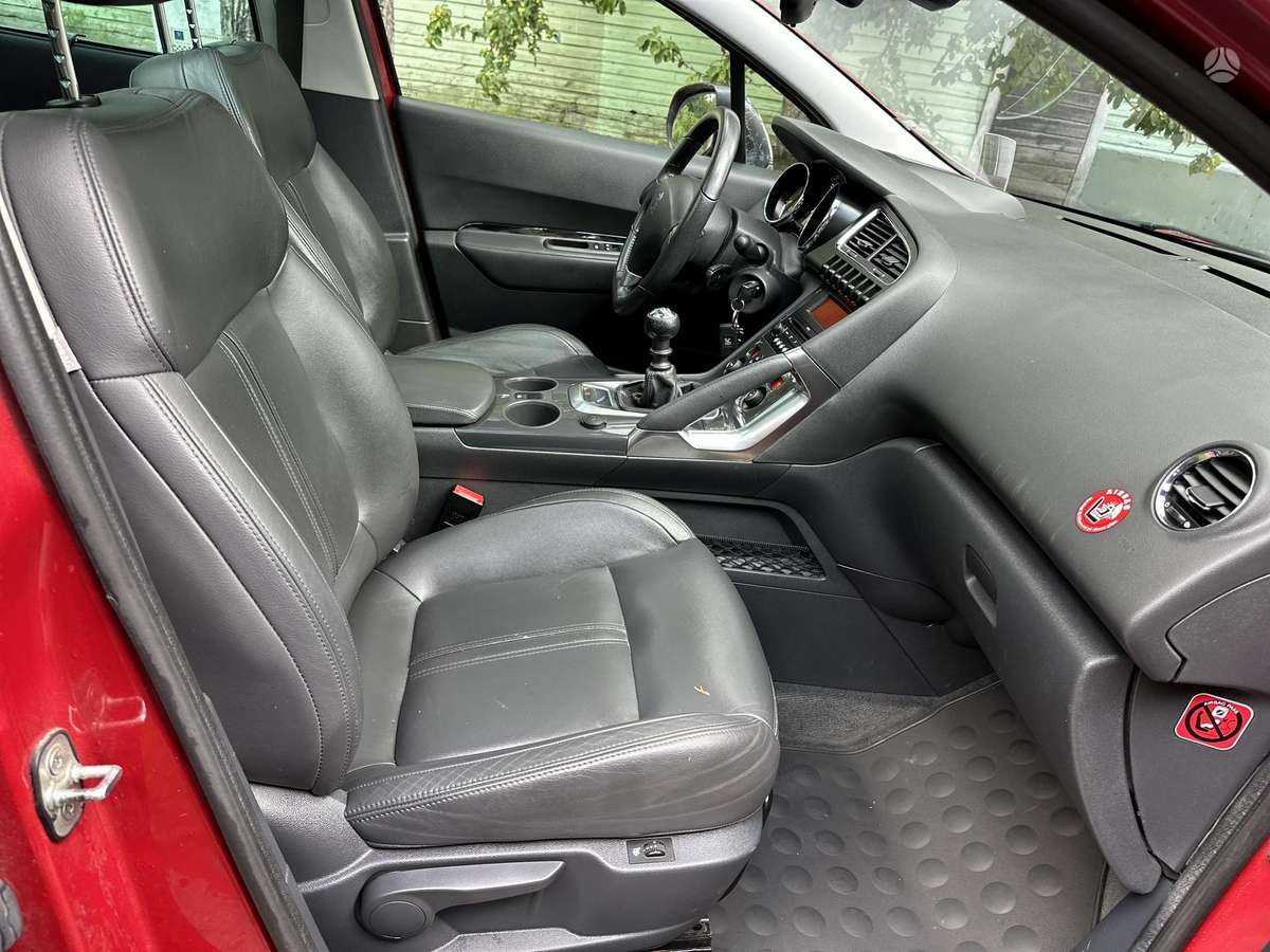 Peugeot 3008 2010 — photo 21