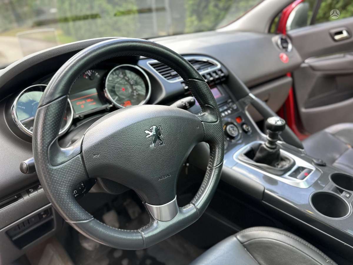 Peugeot 3008 2010 — photo 32