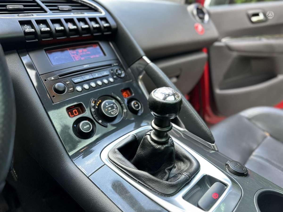 Peugeot 3008 2010 — photo 37