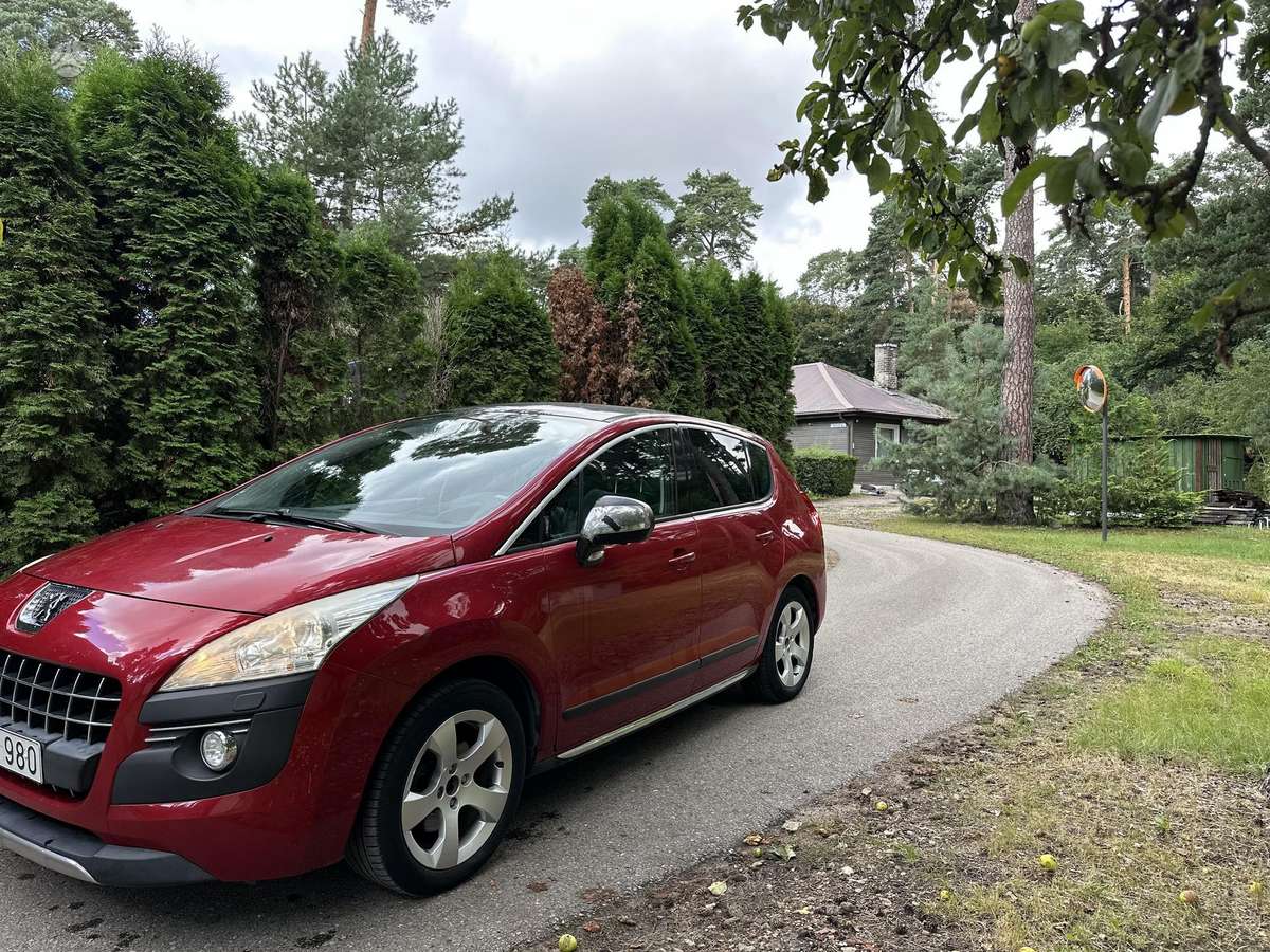 Peugeot 3008 2010 — engine 1600 cm³