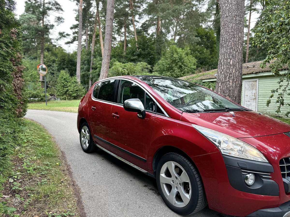 Peugeot 3008 2010 — photo 8