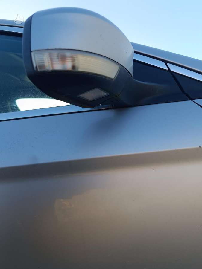 Ford Mondeo 2011 — photo 8