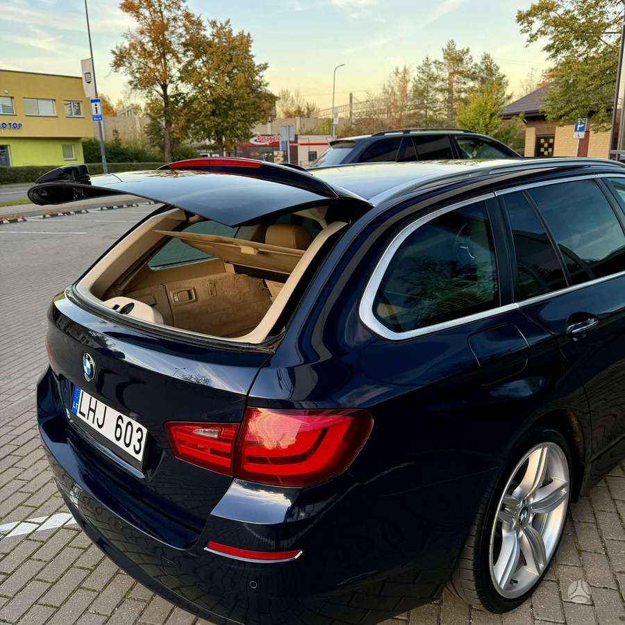 BMW 525 2010 — фото 22