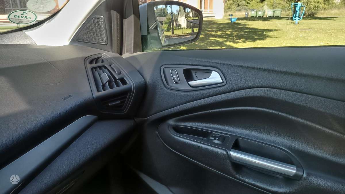 Ford Kuga 2014 — photo 11