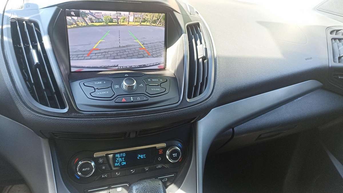 Ford Kuga 2014 — photo 12