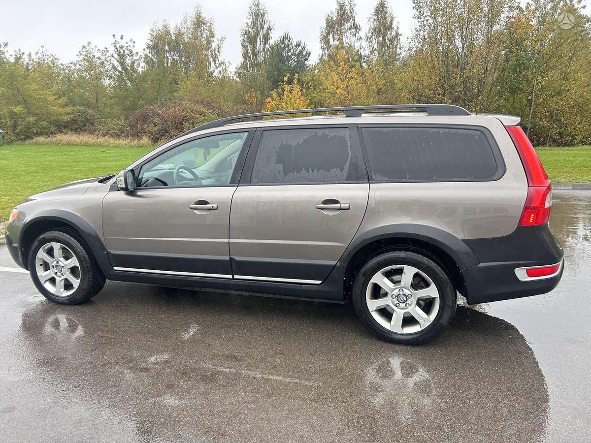 Volvo XC70 2008 — engine 2400 cm³, 185 HP (136kW)