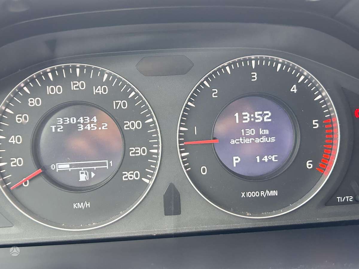 Volvo XC70 2008 — photo 9