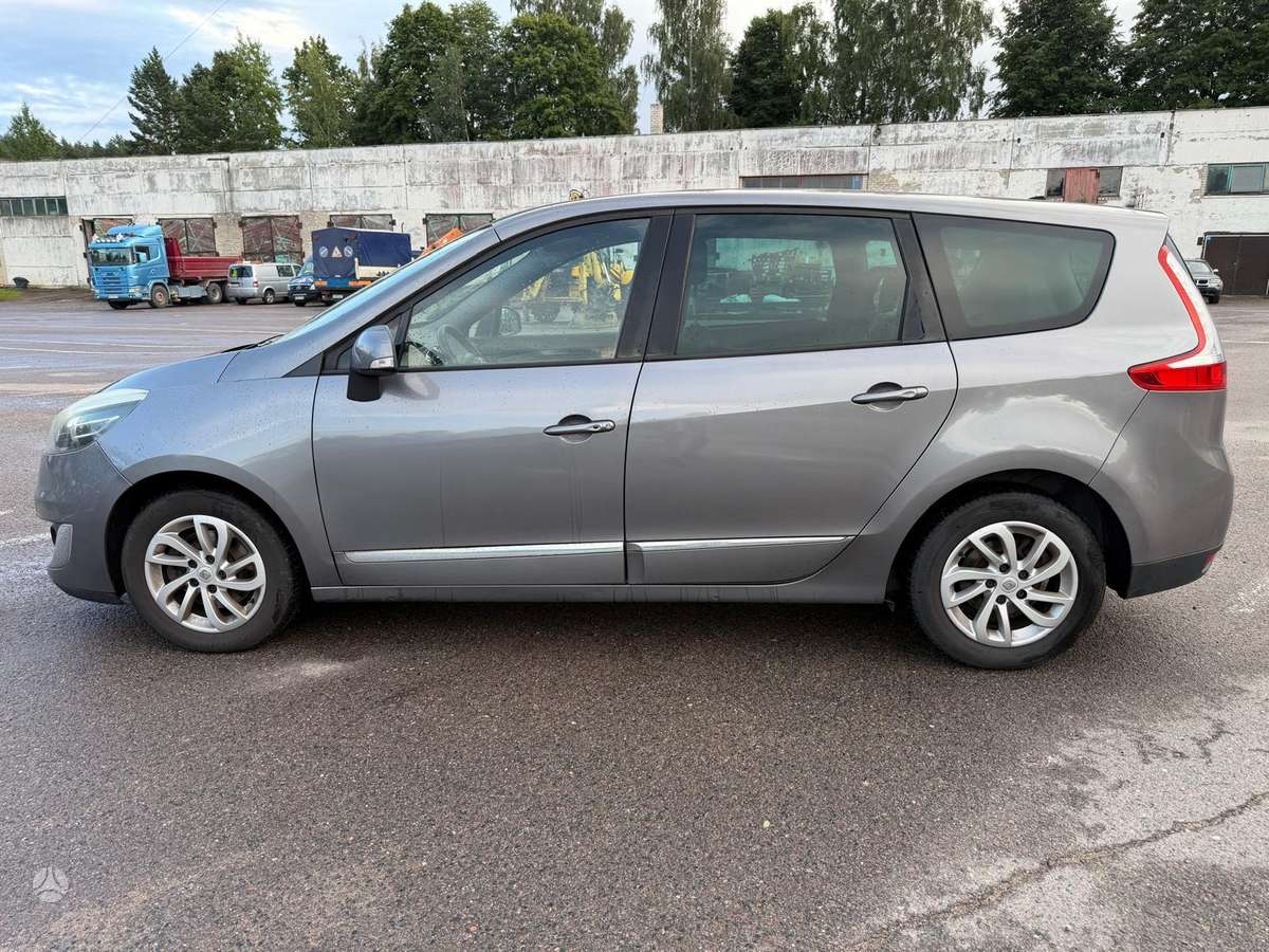 Renault Grand 2012 — photo 6