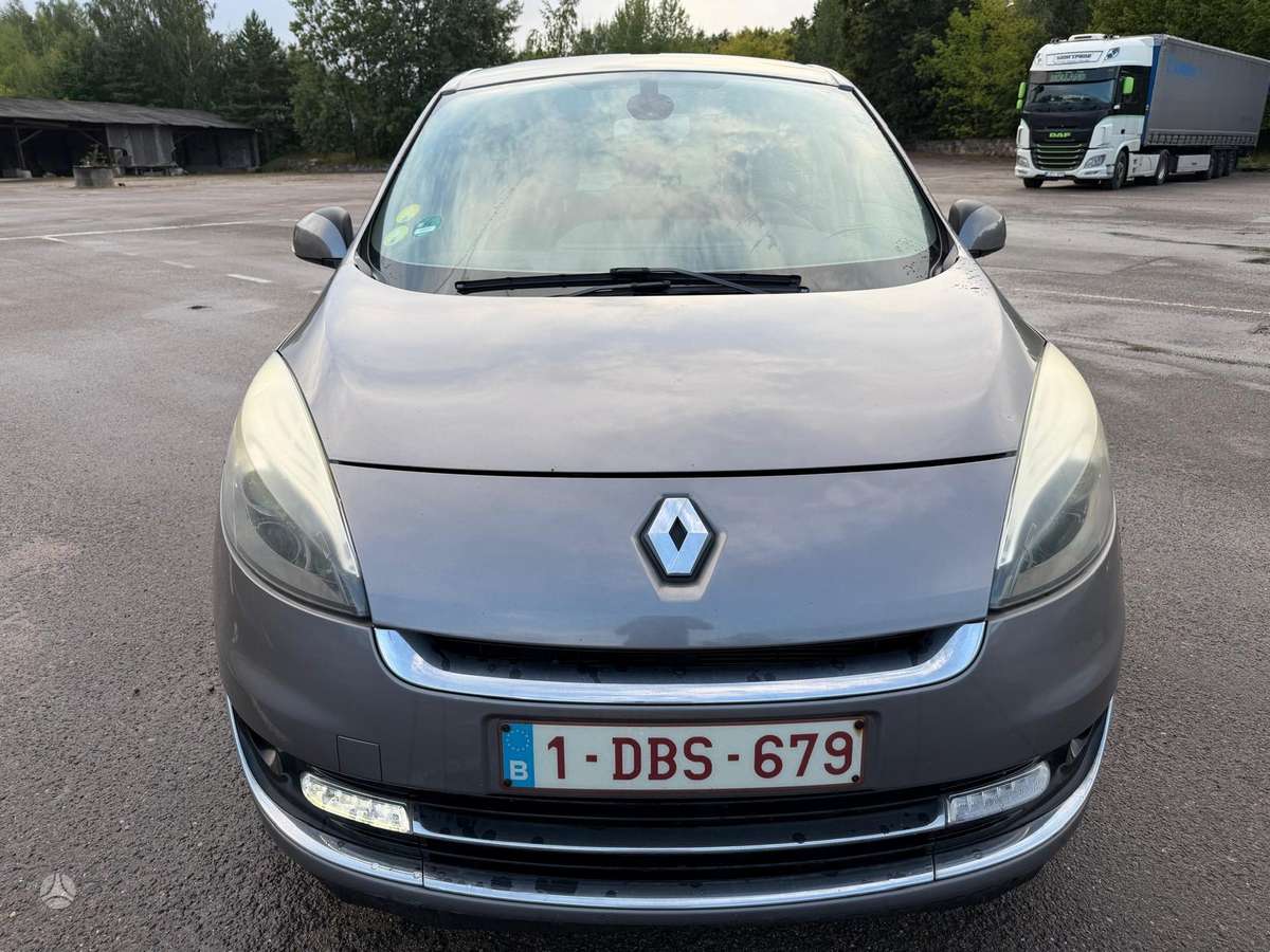 Renault Grand 2012 — photo 8