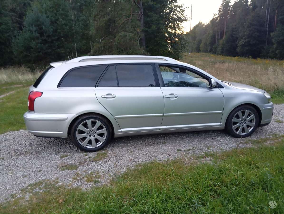 Toyota Avensis 2008 — engine 1995 cm³, 126 HP (93kW)