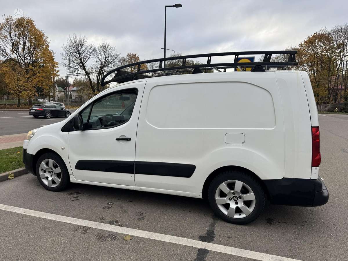 Peugeot Partner 2008 — photo 13