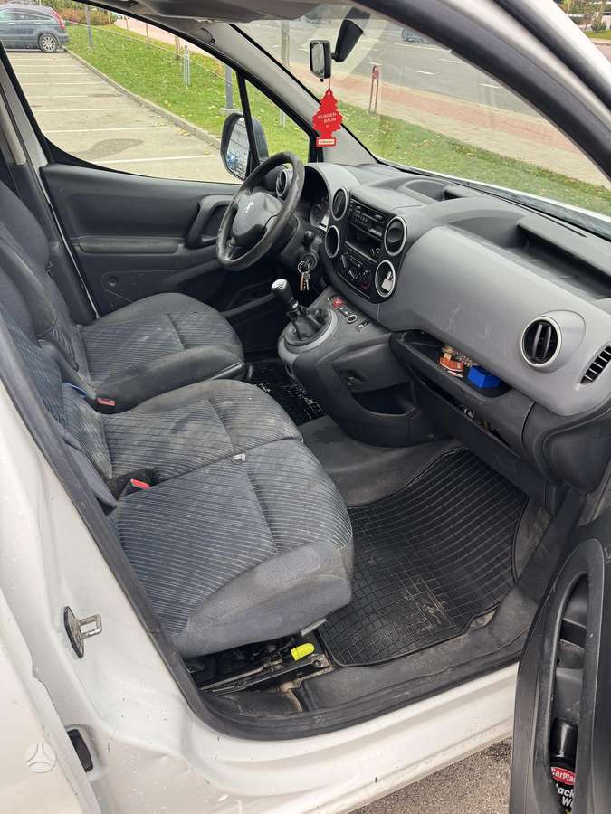 Peugeot Partner 2008 — photo 7