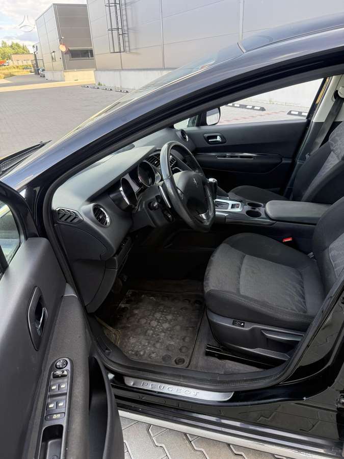 Peugeot 3008 2011 — photo 6