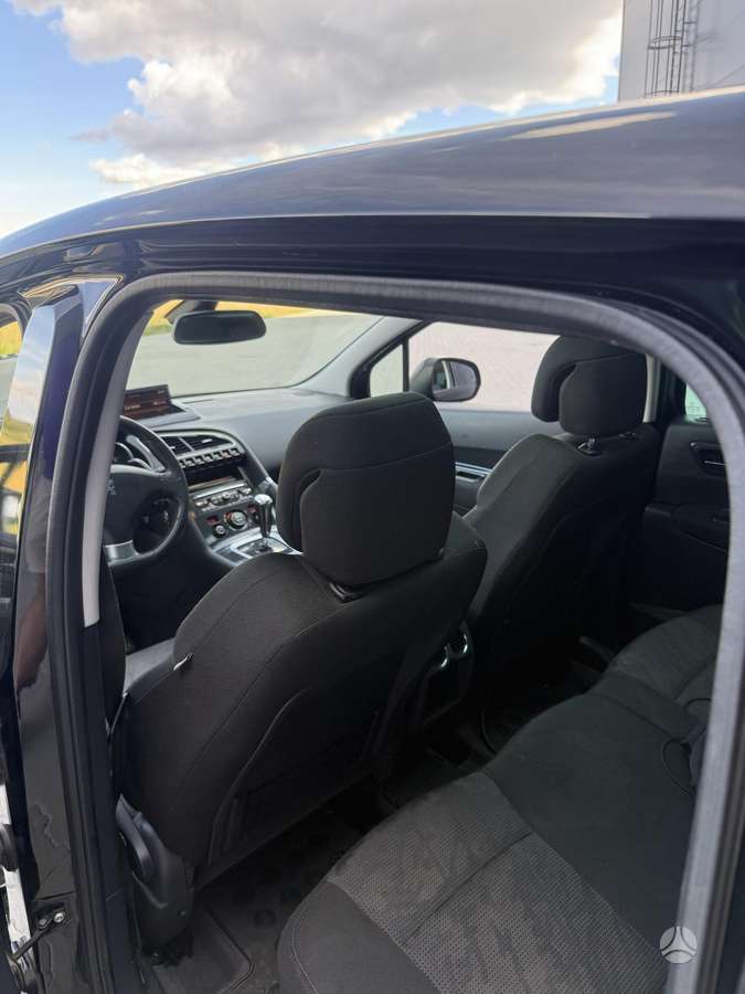 Peugeot 3008 2011 — photo 8