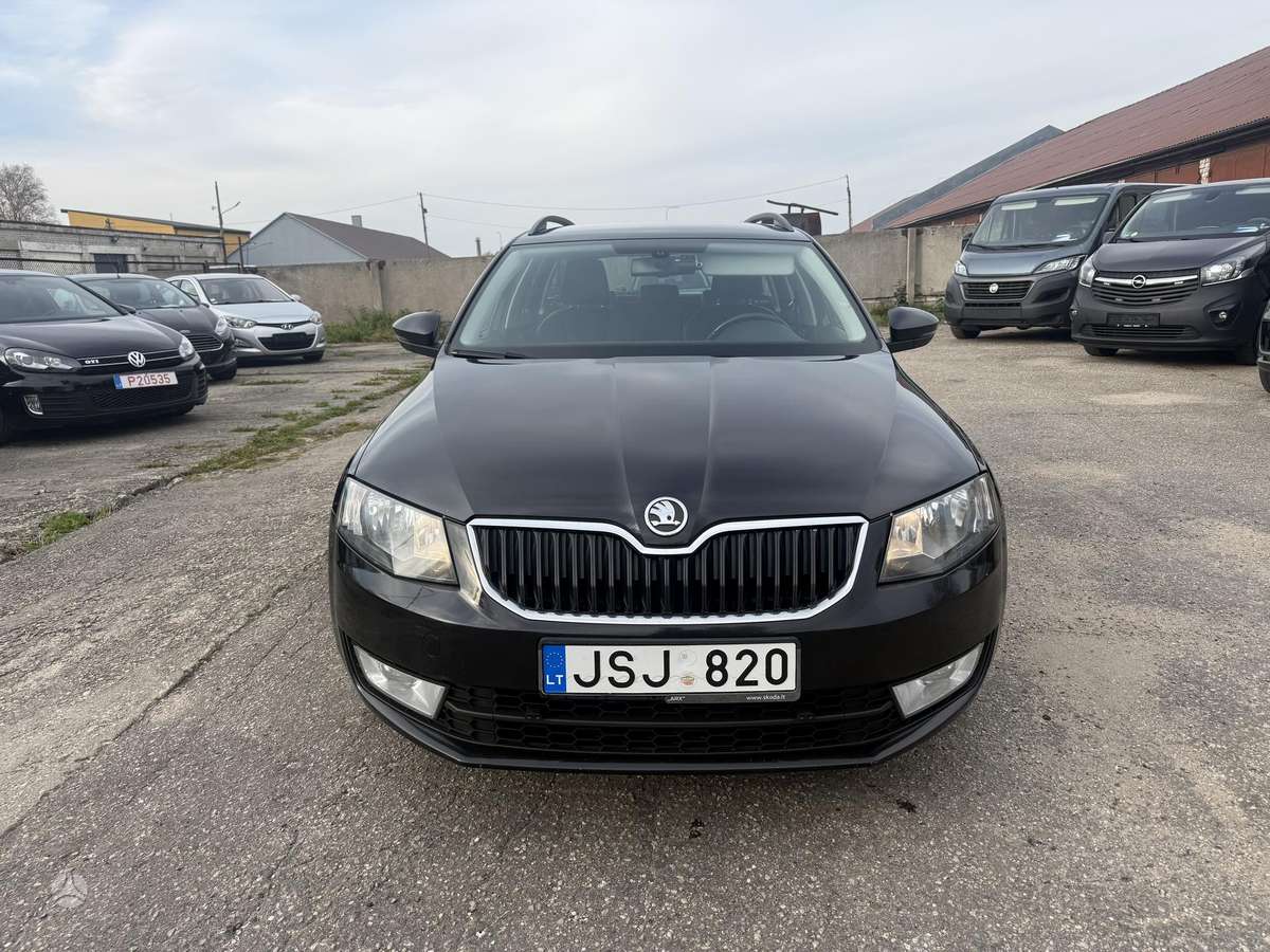 Skoda Octavia 2014 — вигляд ззаду