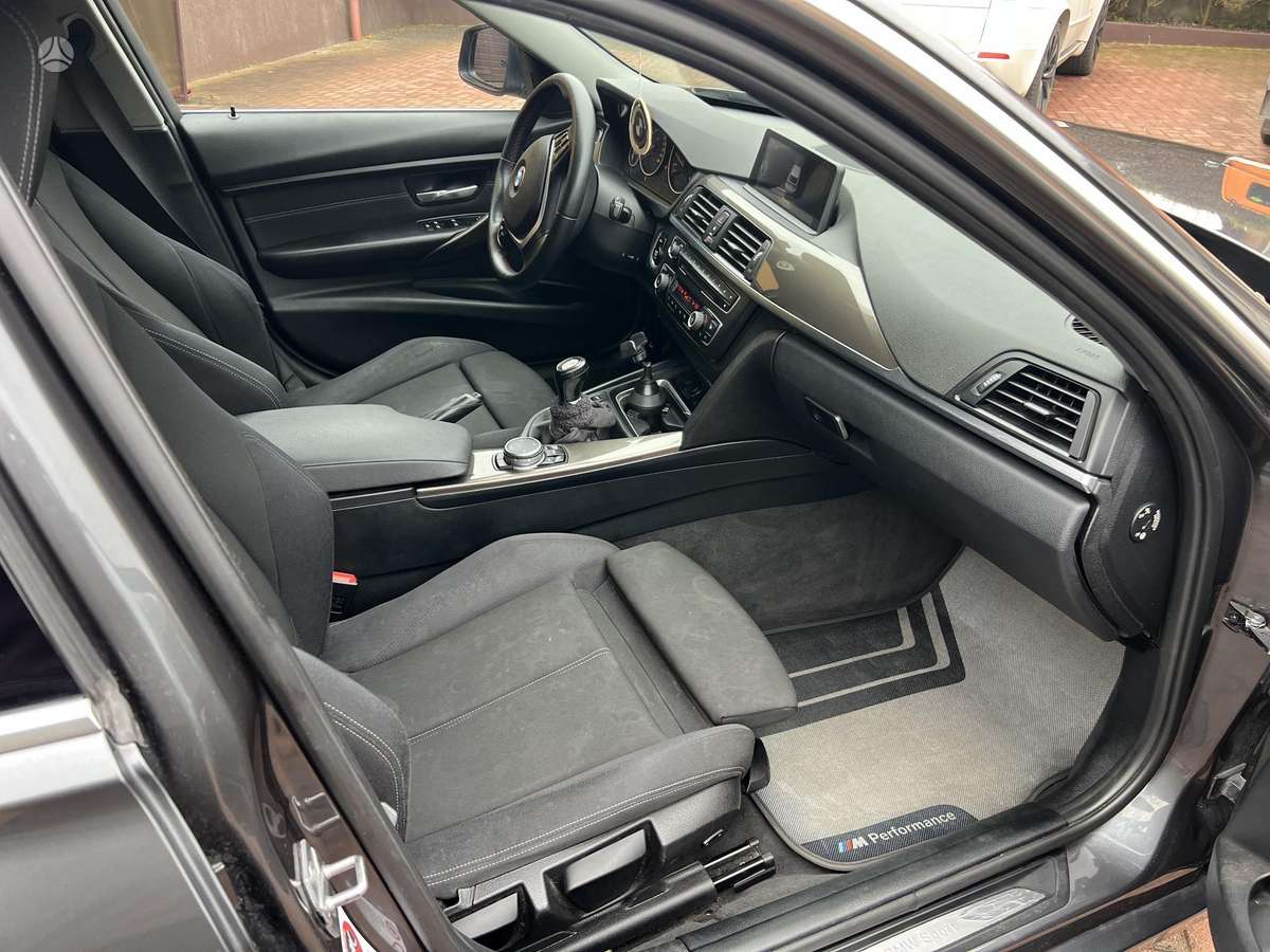 BMW 320 2014 — photo 10