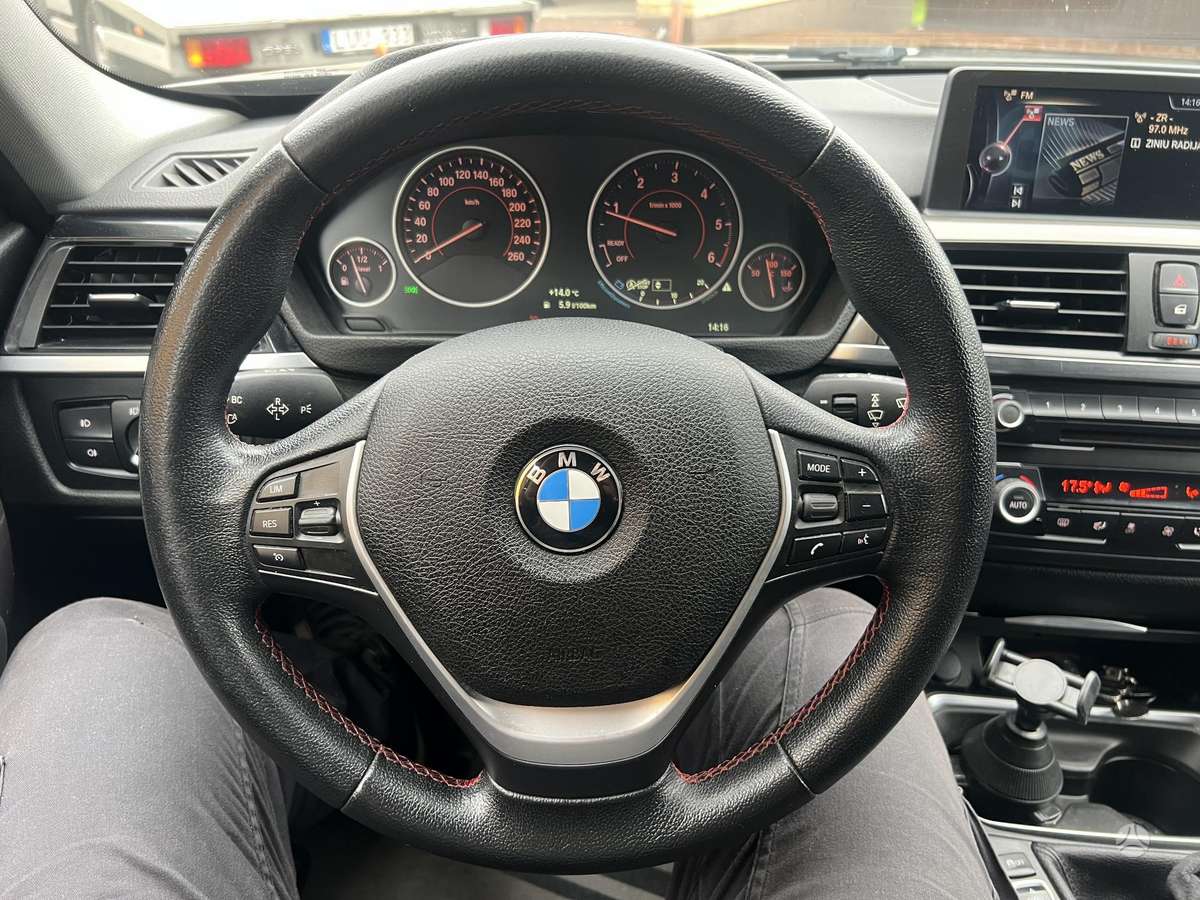 BMW 320 2014 — photo 21