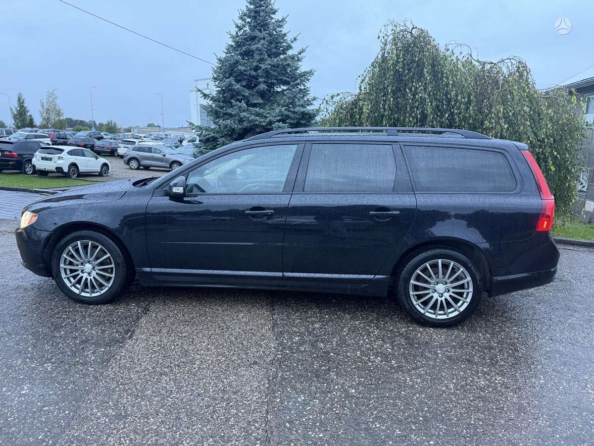 Volvo V70 2008 — photo 7