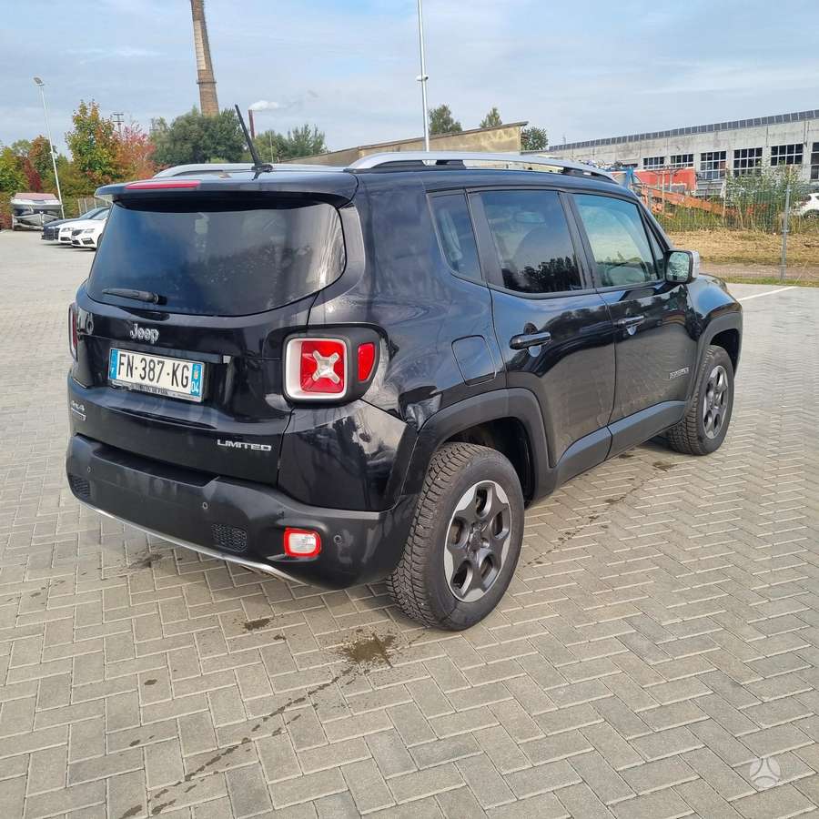 Jeep Renegade 2015 — двигун 1956 cm³, 140 HP (103kW)