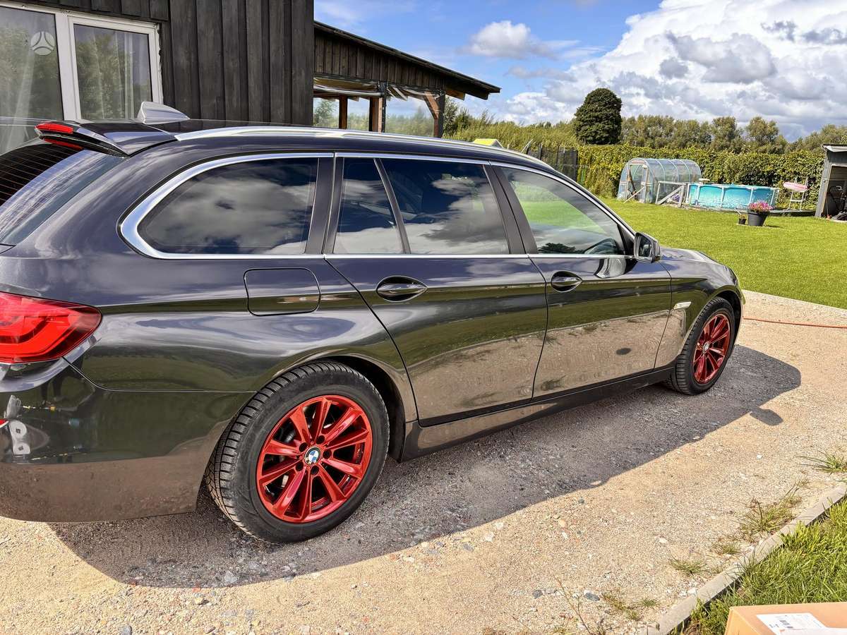 BMW 525 2011 — photo 7