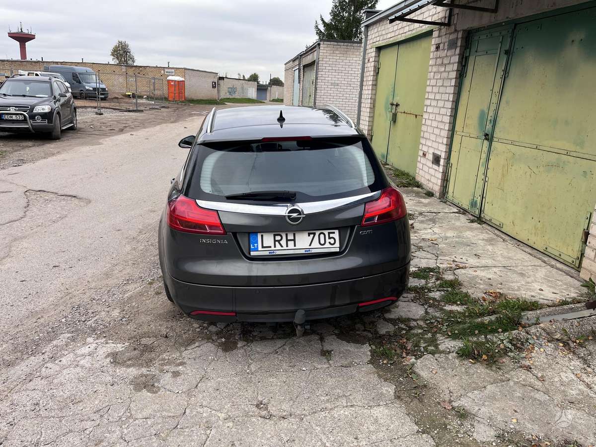Opel Insignia 2010 — photo 5