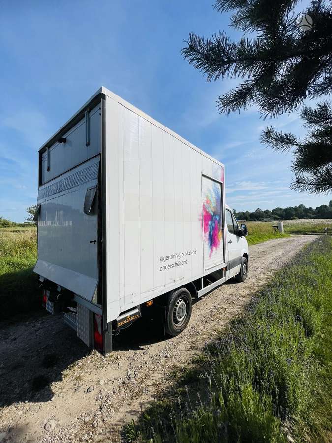 Mercedes-Benz Sprinter 2008 — двигун 2100 cm³, 109 HP (80kW)