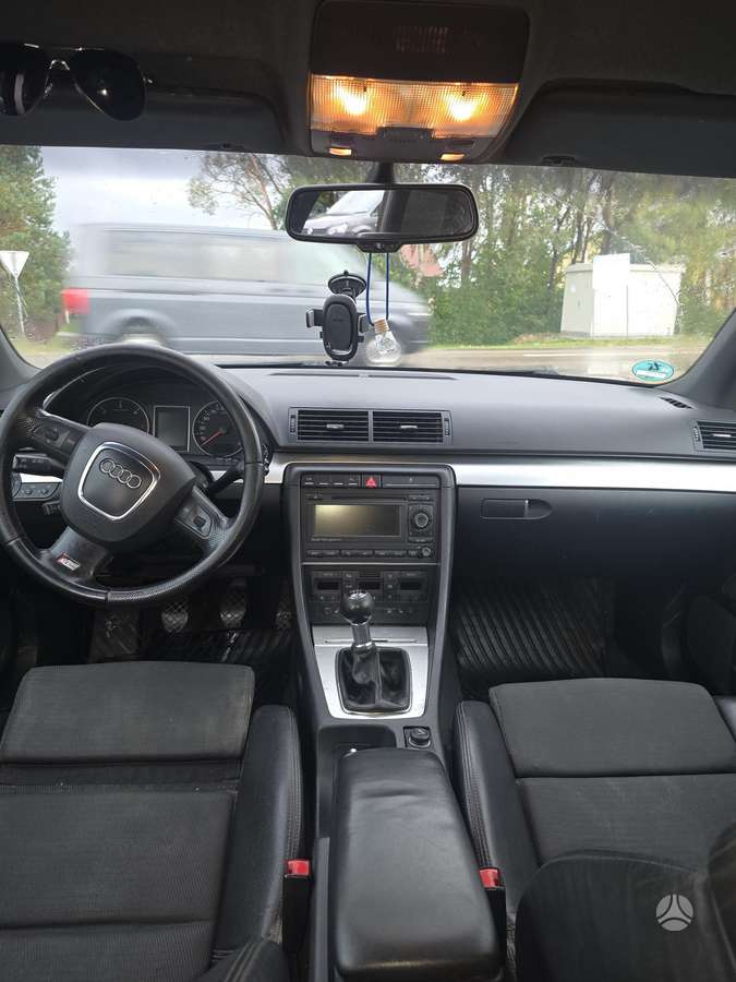 Audi A4 2007 — photo 14