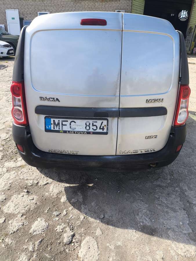 Dacia Logan 2011 — engine 1461 cm³, 88 HP (65kW)