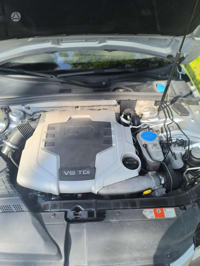 Audi A4 2008 — photo 8