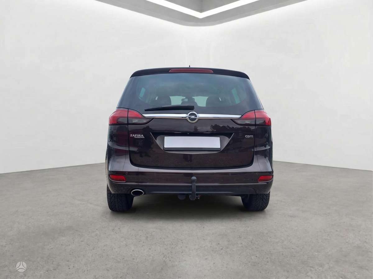 Opel Zafira 2012 — двигун 1956 cm³, 165 HP (121kW)