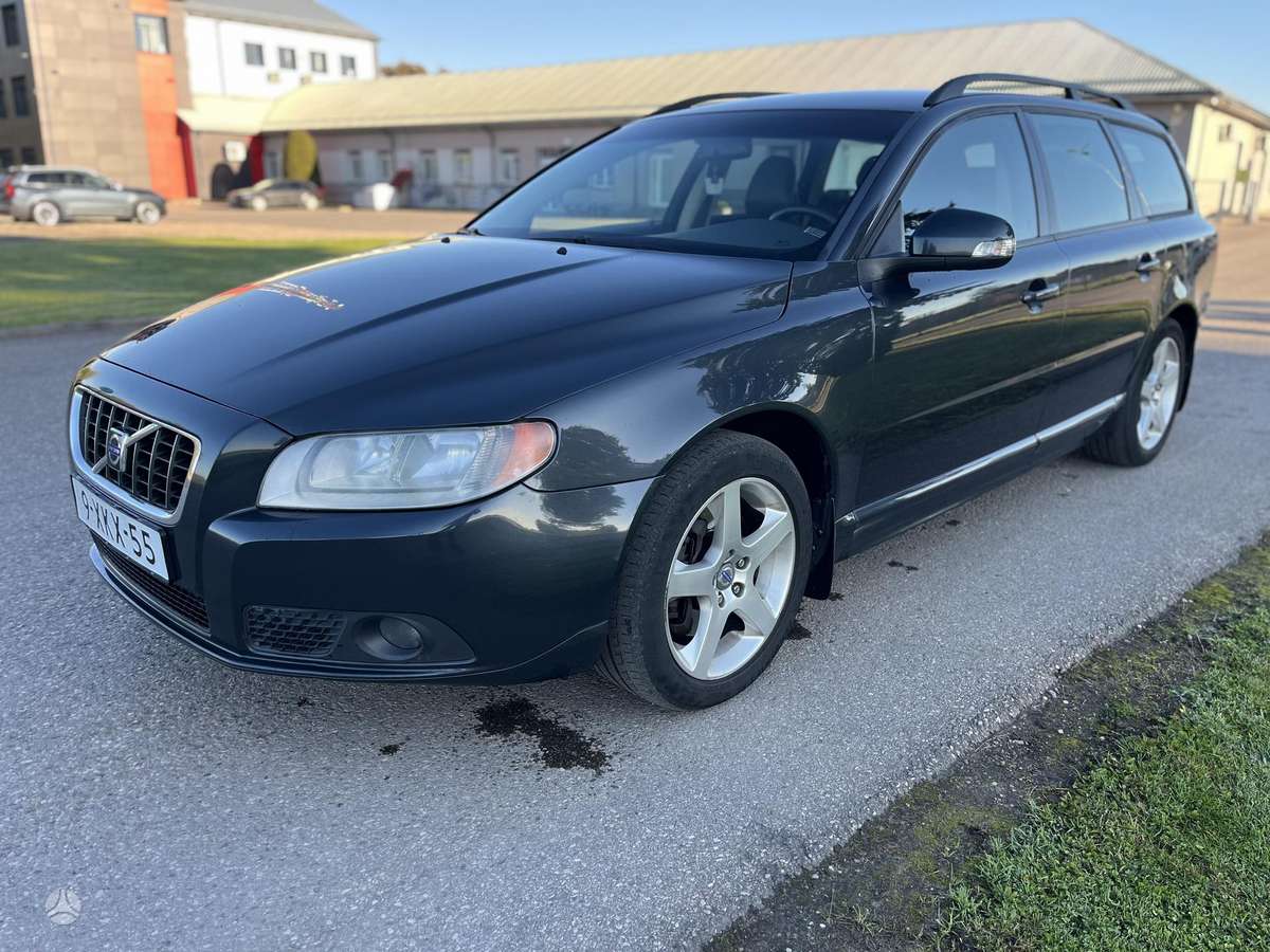 Volvo V70, 2009