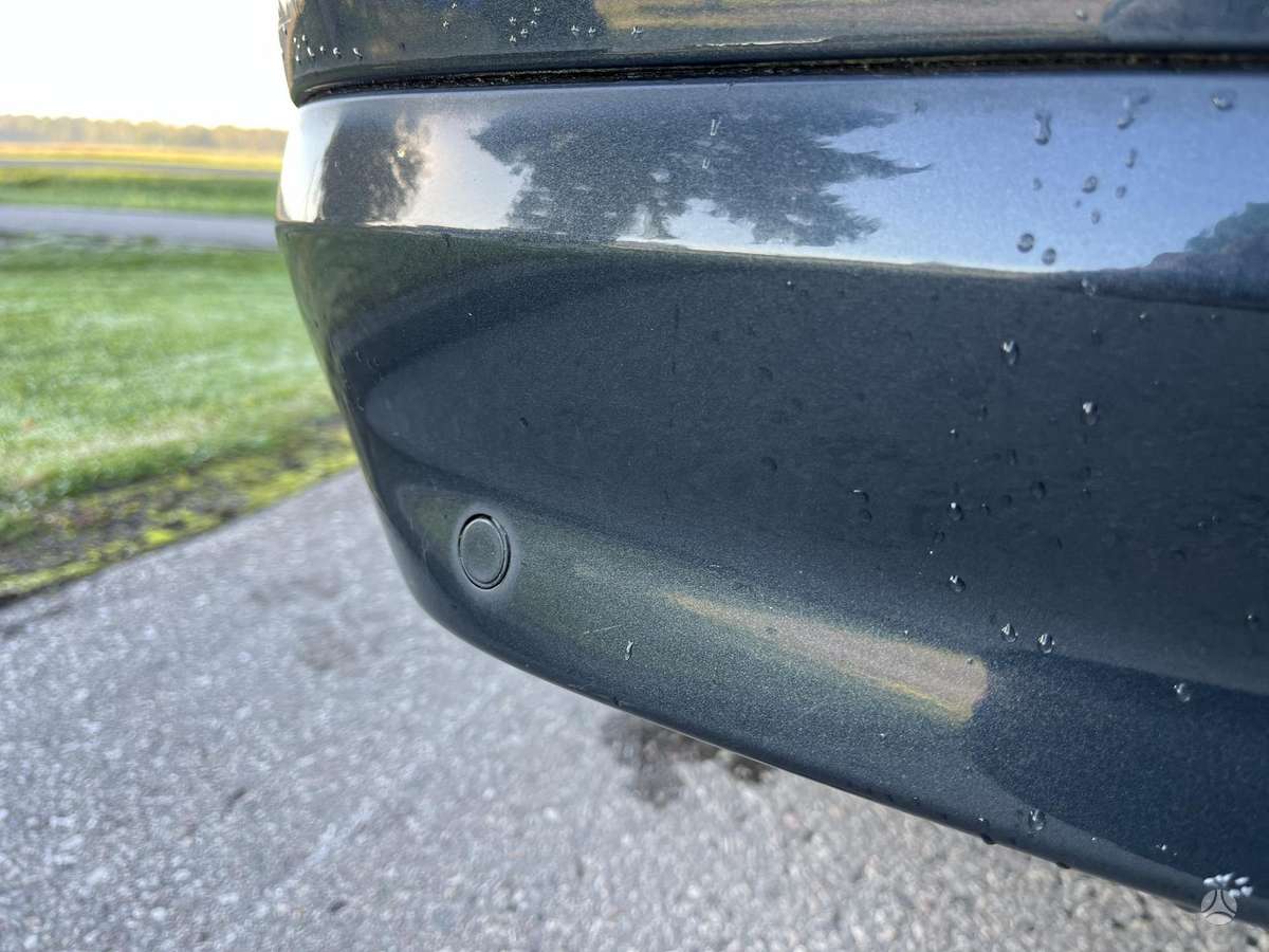 Volvo V70 2009 — photo 20