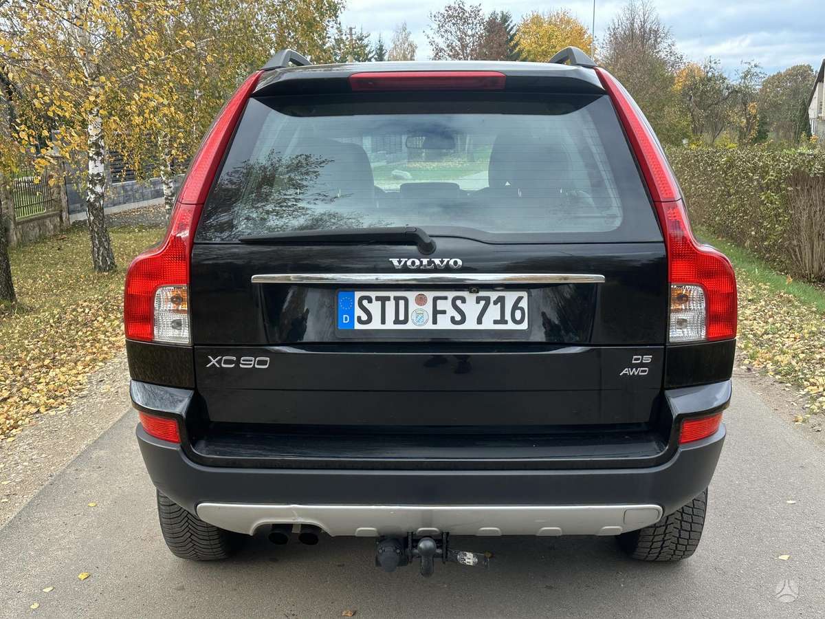 Volvo XC90 2007 — engine 2400 cm³, 185 HP (136kW)