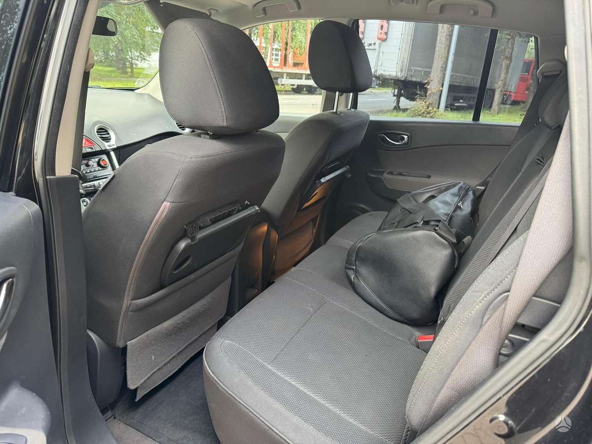 Renault Koleos 2009 — photo 7