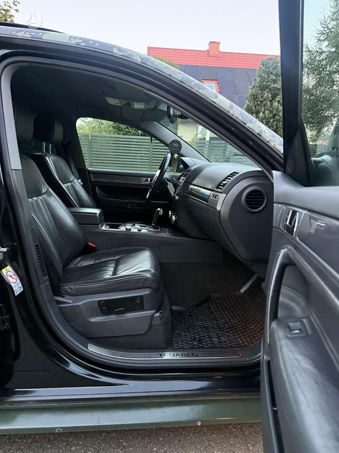 Volkswagen Touareg 2007 — photo 12